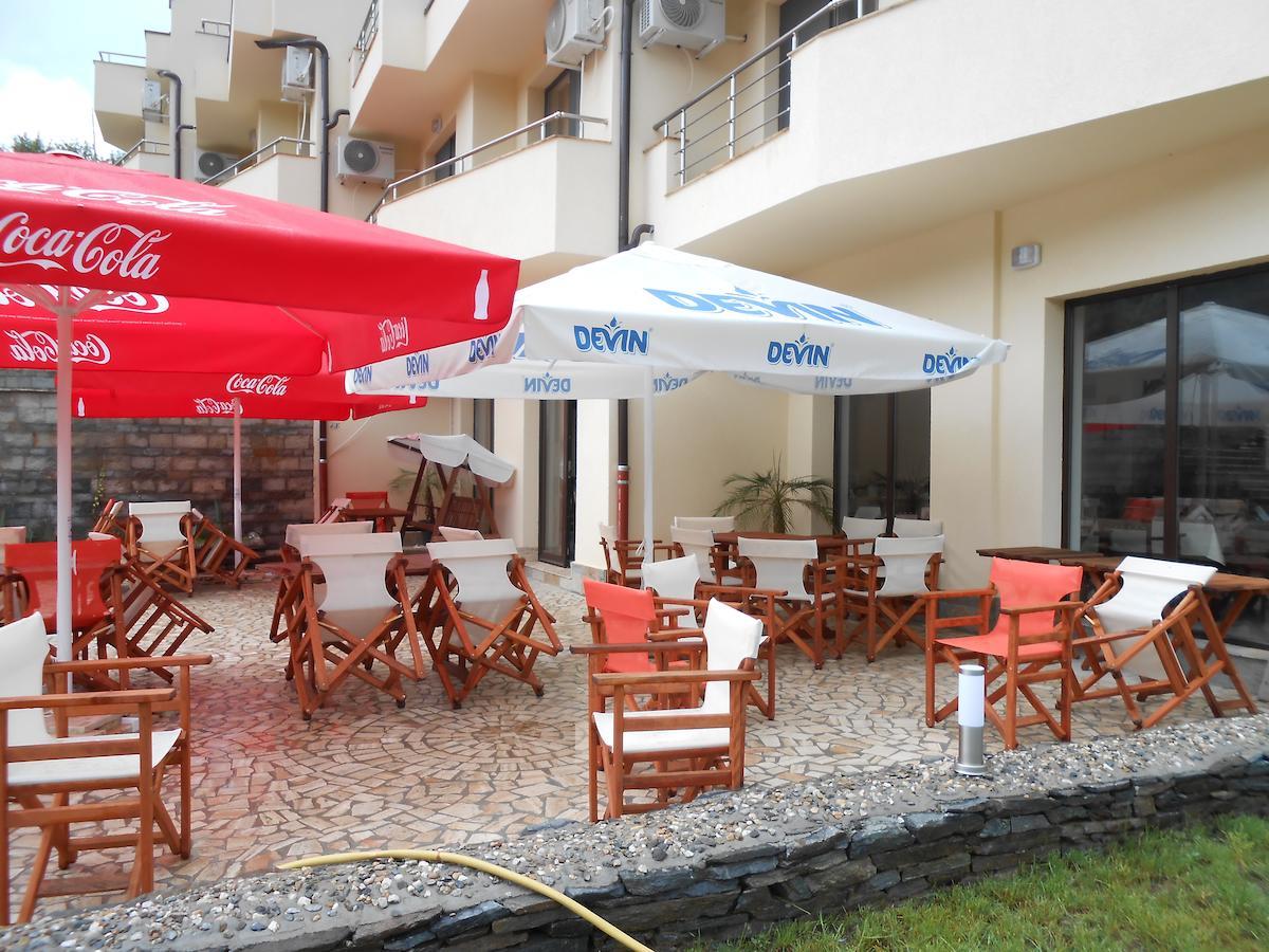 Hotel Enchevi เกียร์โกโว ภายนอก รูปภาพ