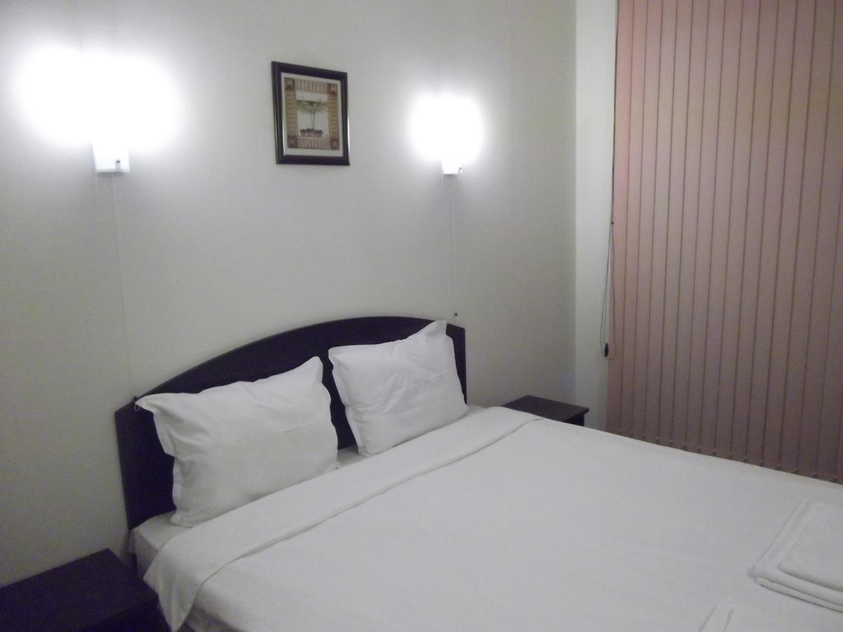 Hotel Enchevi เกียร์โกโว ภายนอก รูปภาพ